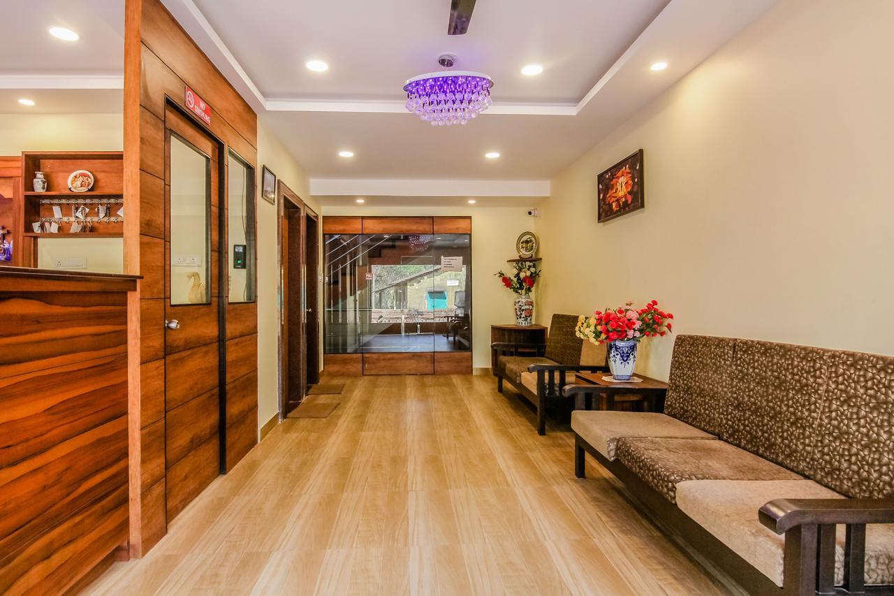 Candolim Grande Resort エクステリア 写真