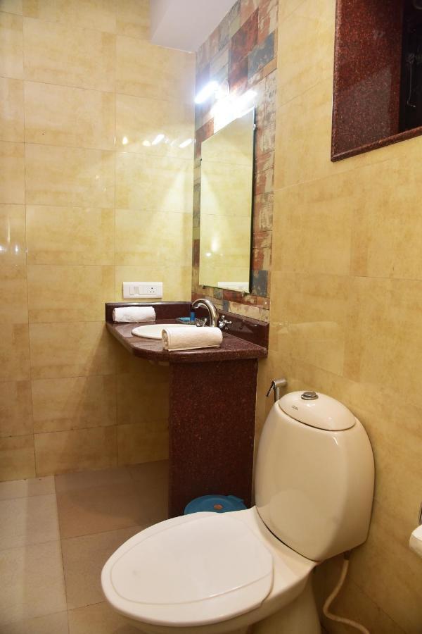 Candolim Grande Resort エクステリア 写真