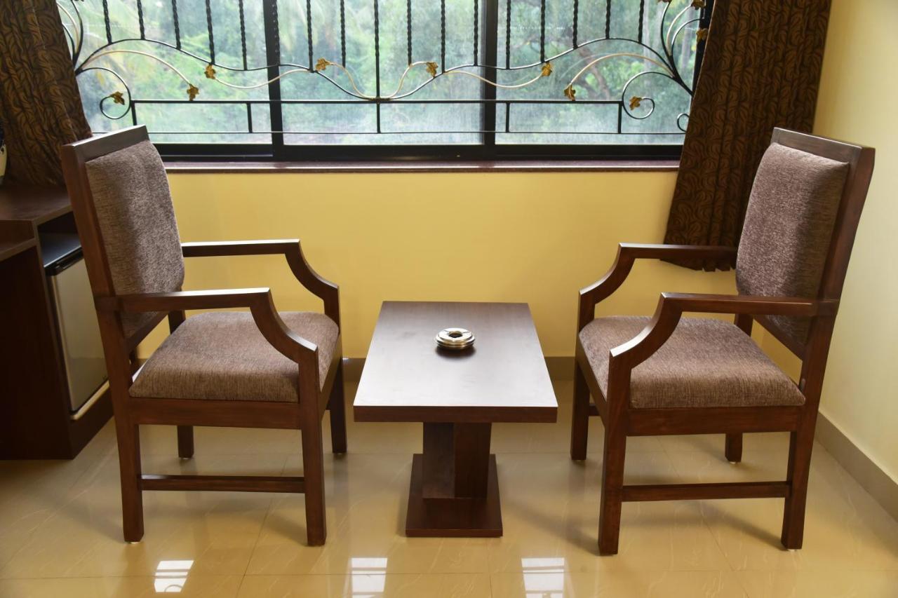 Candolim Grande Resort エクステリア 写真