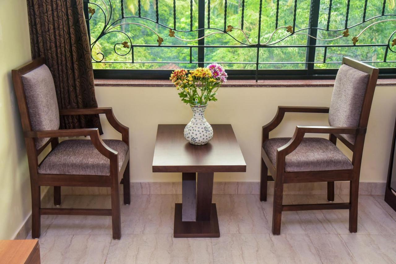 Candolim Grande Resort エクステリア 写真