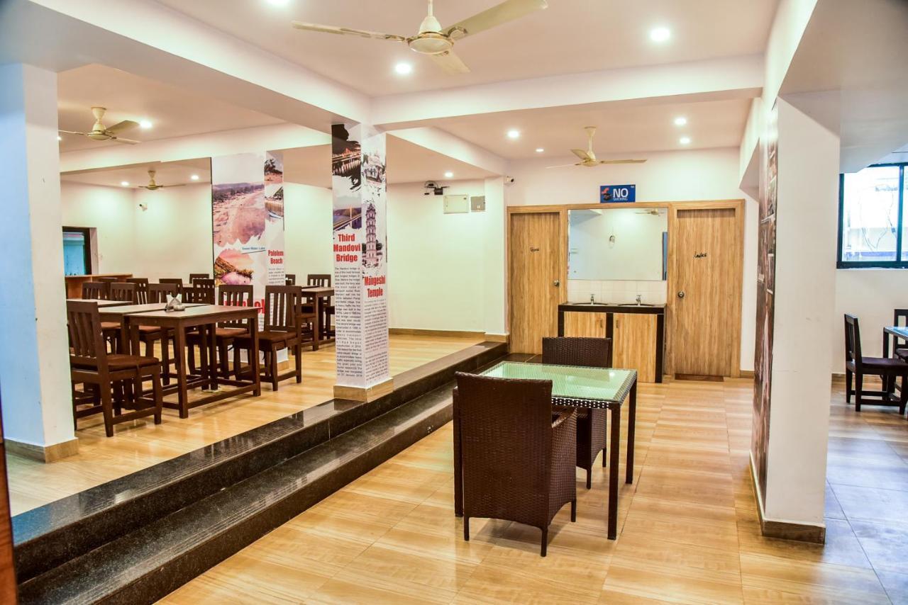 Candolim Grande Resort エクステリア 写真