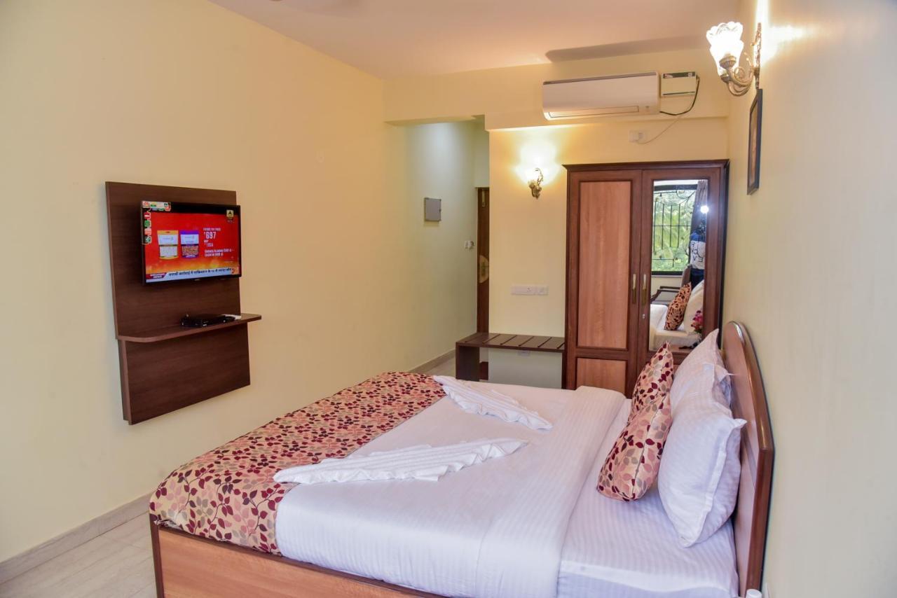 Candolim Grande Resort エクステリア 写真