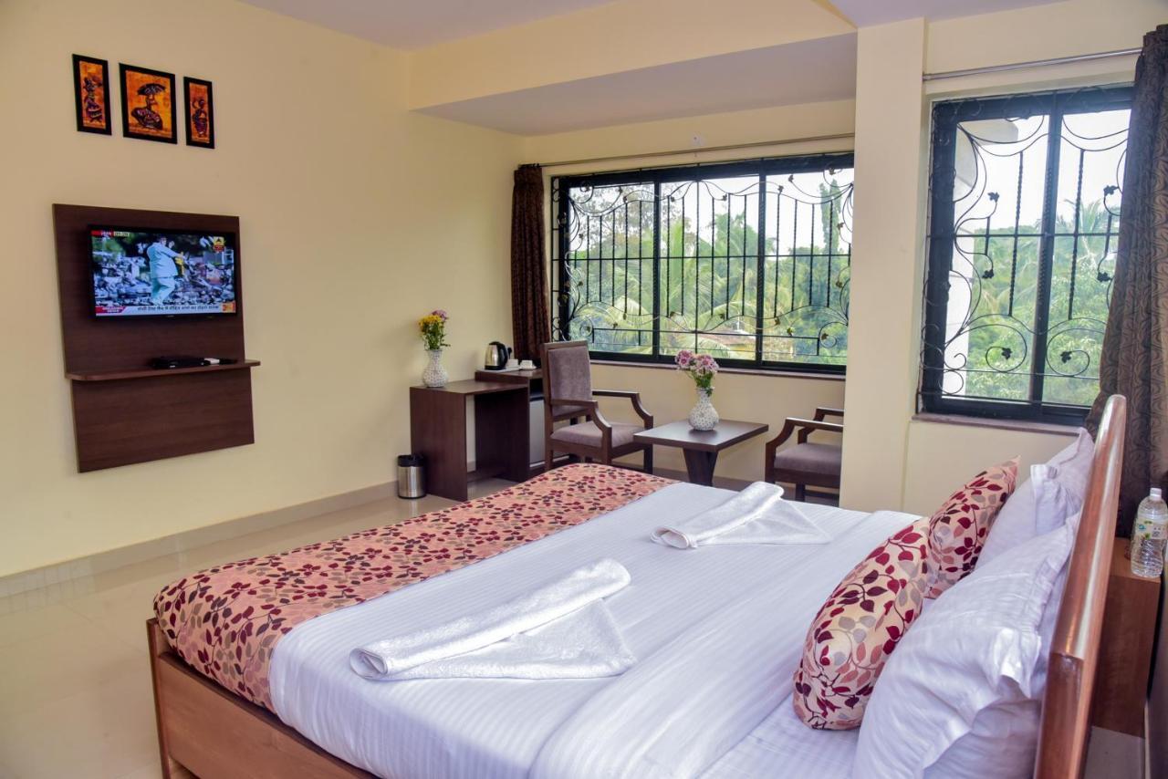 Candolim Grande Resort エクステリア 写真