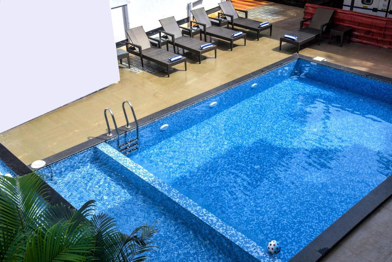 Candolim Grande Resort エクステリア 写真